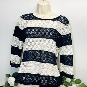The Limited Women’s Navy Blue and white striped Blouse size Medium